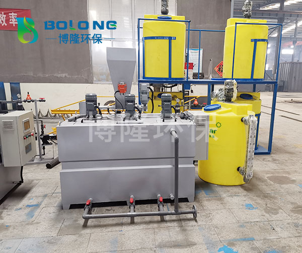 三槽連續溶藥機